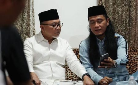 Gus Miftah Panggil Zulhas 'Papih' Saat Ponpesnya di Sleman Dikunjungi