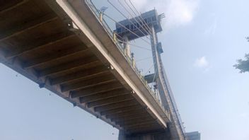 Siak Regency Government Opens Escalator Of Tengku Agung Bridge Tower As High As 73 Meters To The Public