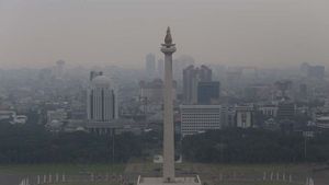 Tetap Pakai Masker, Kualitas Udara Jakarta Nomor Empat Terburuk di Dunia
