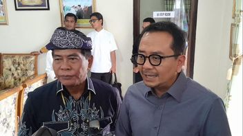 DPRの委員会Vは、ザイナル知事がビヌアンクラヤン橋の建設の加速を奨励することに感謝します