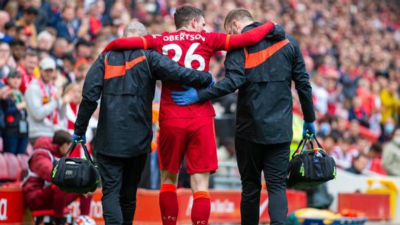 Robertson Injures Ankle Against Bilbao, Klopp: We Don't Know How Serious It Is, Which Is Obviously Quite Painful