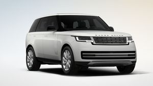 Sebulan Terhenti Akibat Serangan Siber, JLR Bakal Lanjutkan Produksi