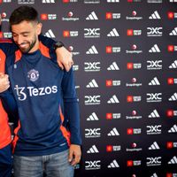 Batal Pergi, Gaji Bruno Fernandes Tertinggi di Manchester United