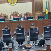 Kasus Korupsi BTS 4G Kominfo, 2 Petinggi Korporasi Dituntut 6 Tahun Penjara