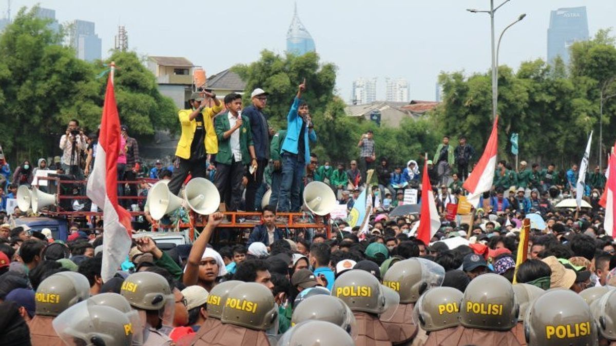 Cancel Demonstration In Front Of The Merdeka Palace, Tomorrow BEM SI Will Be Holding The DPR