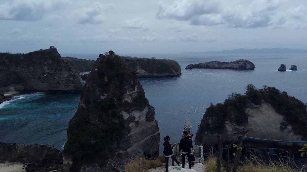 Fast Boat The Destination Of Nusa Penida Drowned Because The Ship Was Leaking, Tourists Dievacuated