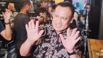 ملف فيرلي باهوري تاك راامبونغ-رامبونغ، نقل مرارا وتكرارا ثم أعيد إلى مكتب المدعي العام