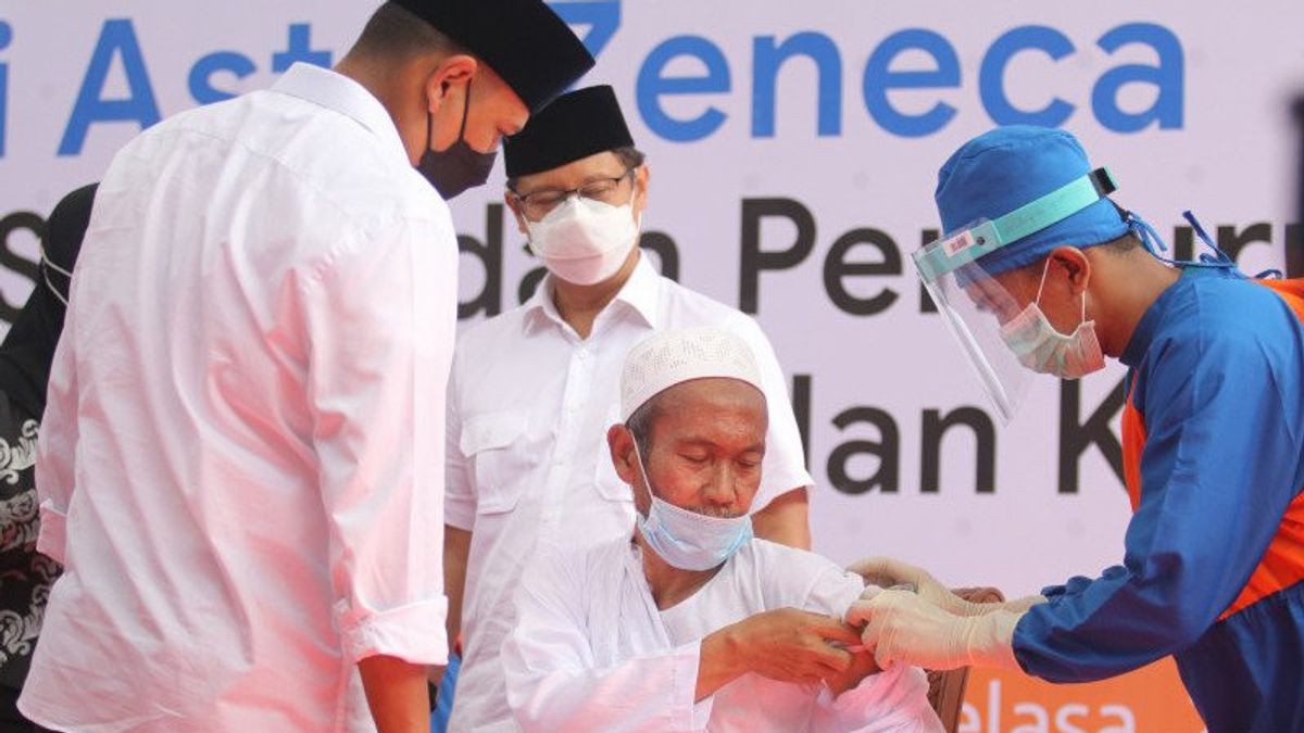 Indonesia Catat 51,6 Juta Penduduknya Sudah Vaksinasi <i>Booster</i>
