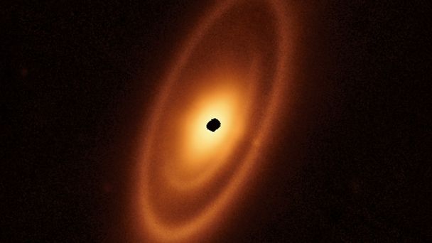 Plamet tersembunyi yang berhasil diacak Teleskop James Webb. (foto:  NASA, ESA, CSA, A. Gáspár (Universitas Arizona)