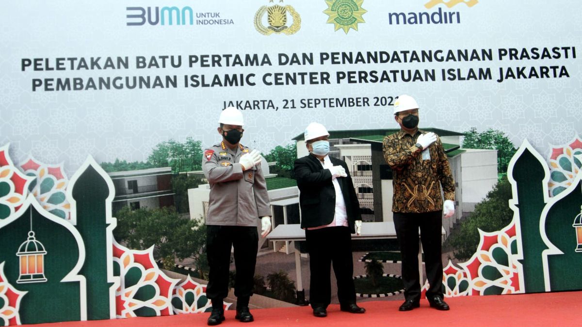 Bank Mandiri Donates IDR 5 Billion To Build An Islamic Center In Cipayung, East Jakarta
