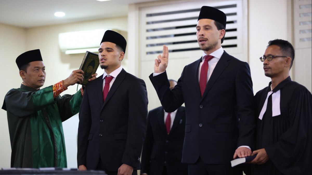 Thom Haye et Ragnar Oratmangoen deviendront officiellement des citoyens indonésiens