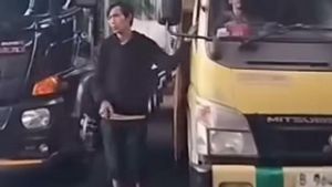 Setelah Viral, Polisi Tangkap Preman Berpisau Cutter Penodong Sopir Truk di Cakung