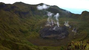 Gunung Awu Sulut naturel 9 fois le tremblement de terre volcanique Dangkal