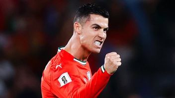 罗纳尔多与特朗普和沙特阿拉伯王储一起在白宫共进晚餐