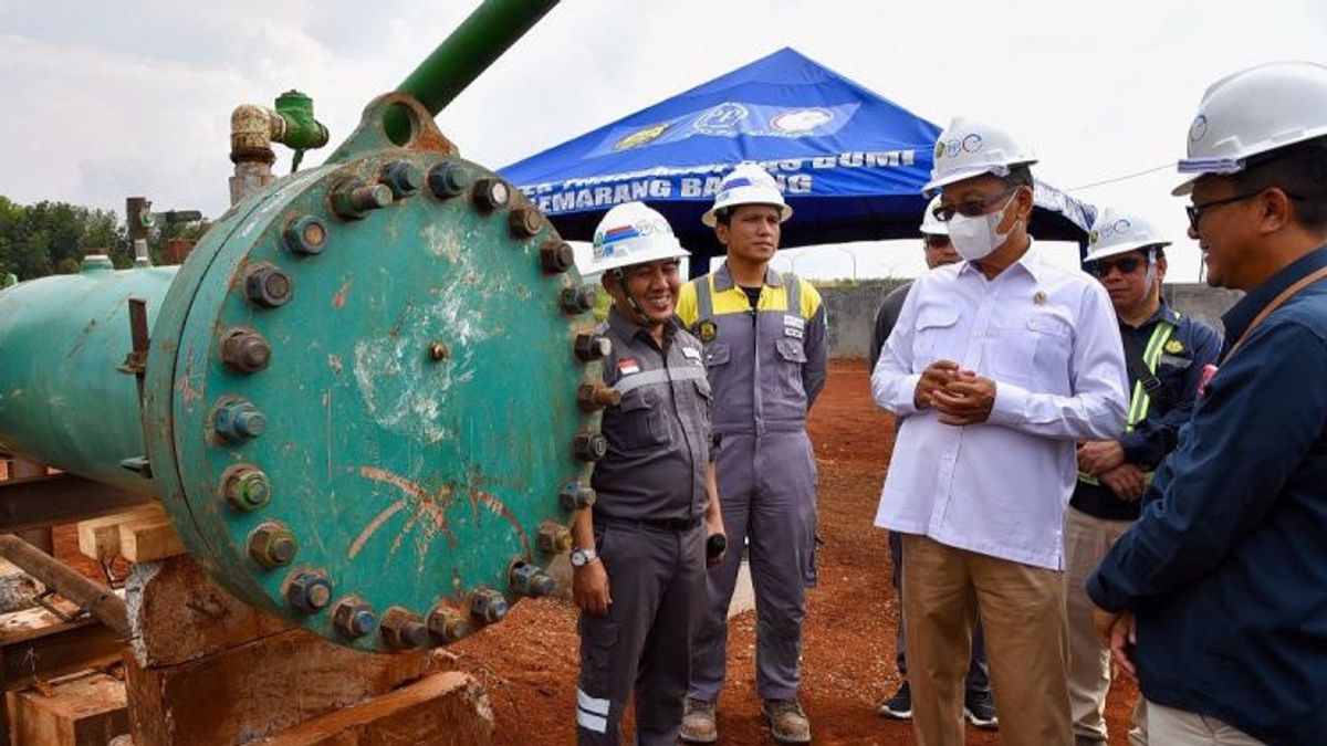 وزير الطاقة والثروة المعدنية يشجع على تسريع بناء خط أنابيب نقل الغاز الطبيعي سيريبون - سيمارانغ