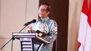 Mahfud MD Tegaskan Anwar Usman Tak Boleh Ikut Sidang Sengketa Pilpres 2024 