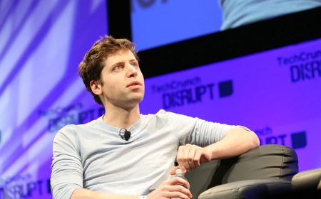 CEO OpenAI Sam Altman Sebut AS Perangi Cryptocurrency