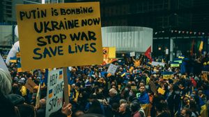  Warga Ukraina Harap-harap Cemas Hasil Perundingan Trump-Putin