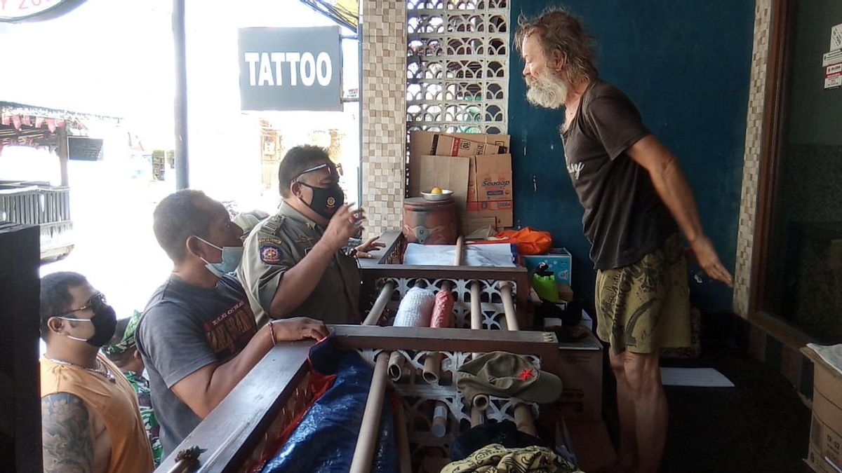 Un Citoyen Italien Sans-abri En Raison D’une Faillite à Bali Sera Expulsé Immédiatement