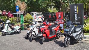 Bali Bakal Modifikasi 400 Ribu Motor Bahan Bakar Fosil Jadi Tenaga Listrik