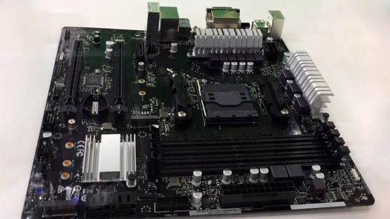  Demi Keamanan Negara, Rusia Bikin <i>Motherboard</i> Sendiri