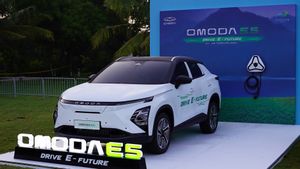 Chery Omoda E5 Jadi Official Car Ajang Sportel Bali Triathlon 2024