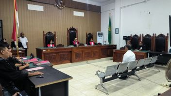 Mantan Kapolres Ngada AKBP Fajar Jalani Sidang Perdana Kasus Kekeerasan Seksual