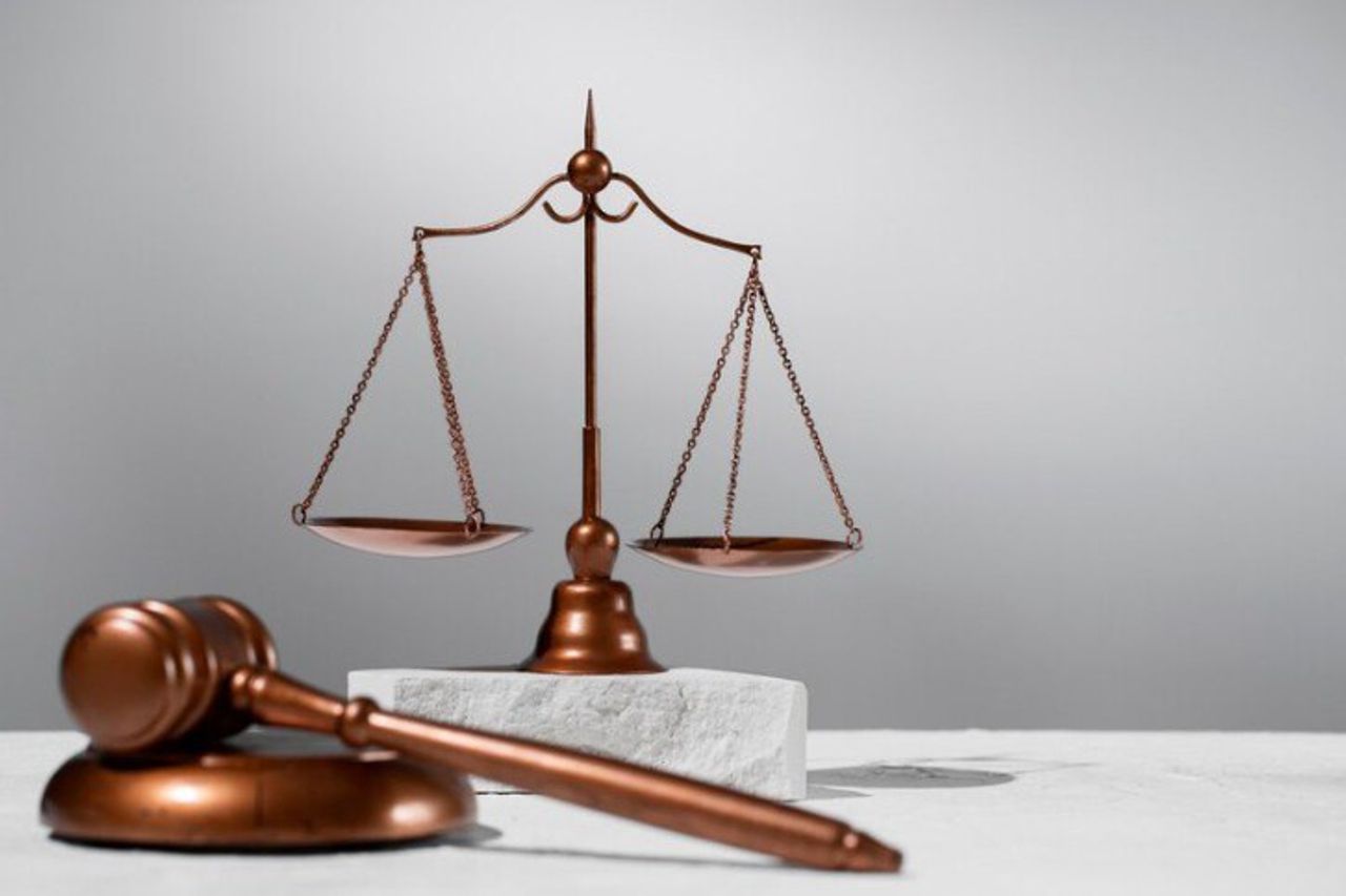 Differences In Grasion And Amnesty In Sanitation Of Criminal Sentences