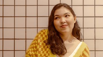 Wants To Go Home, Sade Susanto Finally Releases An Indonesian Song