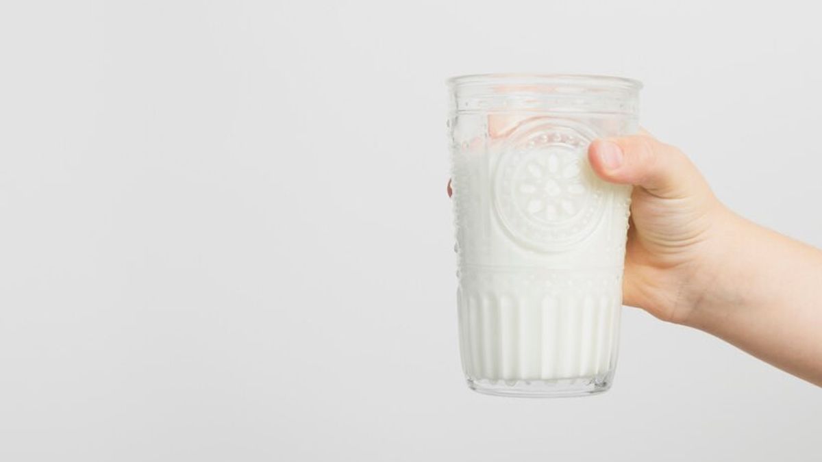 Minum Obat Setelah Minum Susu Boleh, tapi Ada Syaratnya