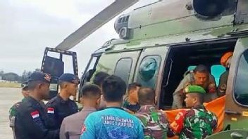 11 Victims Of KKB Shooting And Persecution Evacuated To Timika