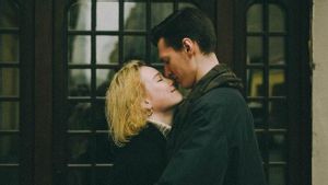 9 Cara Melatih Kesabaran dalam Hubungan Romantis