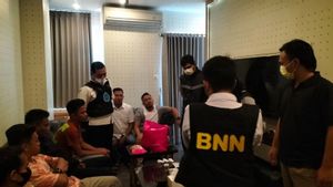 BNN Gerebek Pesta Narkoba di Hotel Surabaya, 10 Orang Diamankan