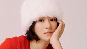 Seo Ye Ji宣布了11年后的第一个粉丝友谊会,FEDORA