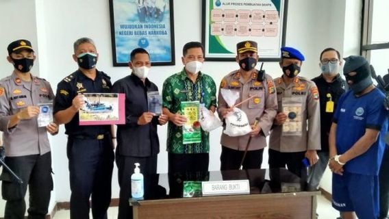 Tim Gabungan Babel Ringkus Kurir Pengedar Sabu dari Sumsel, Menggunakan Speed Boat Memasuki Muara Sungai Selan