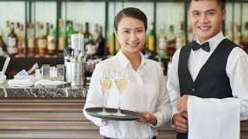 Service Crew adalah Divisi Penting bagi Pelanggan, Begini Penjelasannya