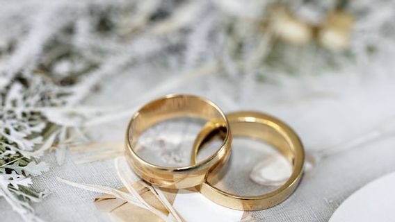 あなたが永遠に身に着けている結婚指輪を選択するためのヒント