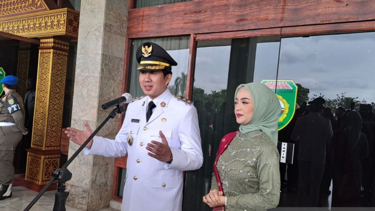 As Reported By The Governor Of South Sumatra, The Acting Regent Of Muara Enim Kaffah Will Open The Citizen Complaint Post