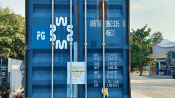 Police Fail To Smuggle 3 Containers Of Cooking Oil To Timor Leste