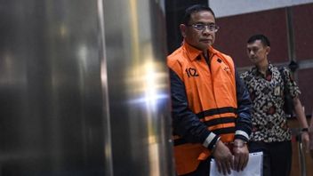 Le cercle de corruption des chefs régionaux et la mauvaise gouvernance des partis politiques