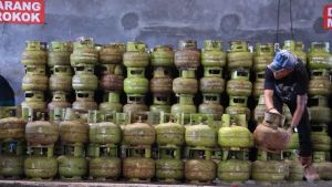 Komisi VII DPR Minta Pemerintah Jamin UMKM Terdaftar Sub Pangkalan LPG 3 Kilogram