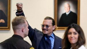 Melahirkan Dua Anak Johnny Depp, Vanessa Paradis Tak Ingin Dinikahi karena Khawatir dengan Komitmen