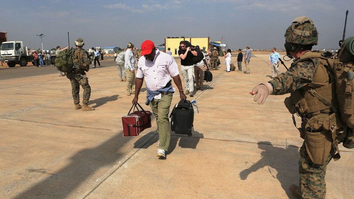 China Evacuates 1,300 Citizens, Helps Foreigners Out Of Sudan