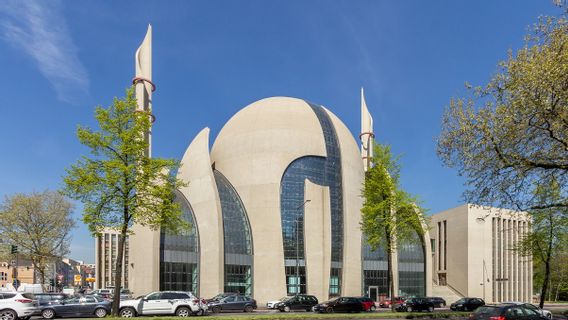 More Than 800 Mosques In Germany Have Been Targeted By Attacks Since 2014: Left-wing Extremists To Neo-Nazis