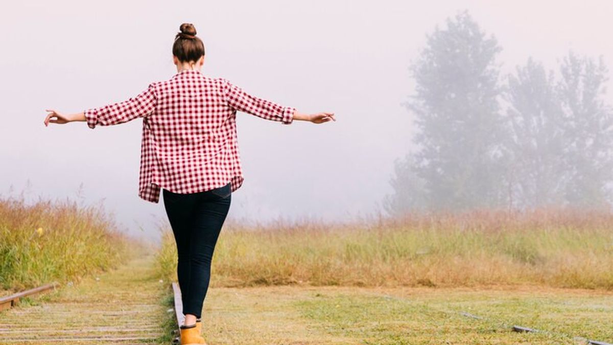 Tips For Maintaining Mental Health With Mindful Walking