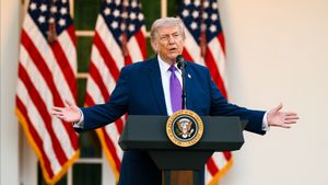 トランプ、イランへの新たな攻撃を外交ルートのために延期