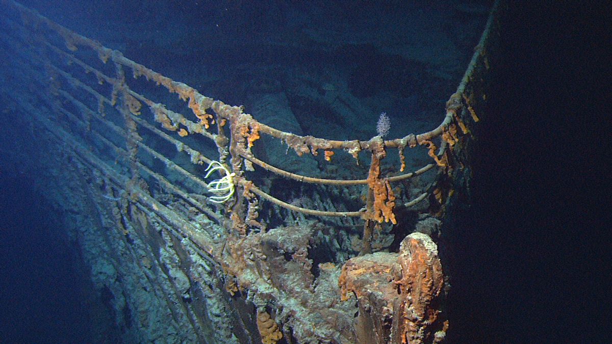 タイタニック難破船のビデオ映像を初めて公開