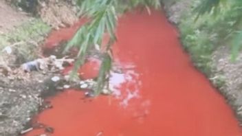 化学废物 染料肥料“雷登”西拉马兰河，DLHK卡拉旺干预