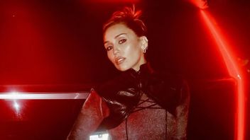Miley Cyrus' Reason for Coming to the 2025 Oscars, for the OST of the Film