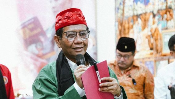 Mahfud Diangkat Jadi Warga Kehormatan Jawara Pantura Banten